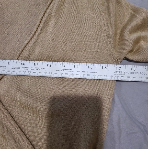 Tex by Max Azria women size Med. FINE knit, wool blend,  faux wrap sweater - Picture 8 of 10